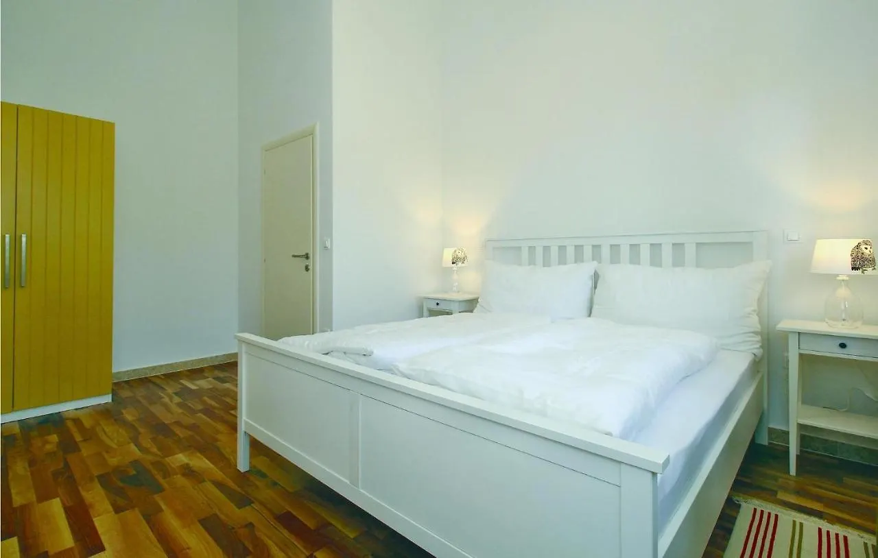 Two-Bedroom Apartment In Vranici Porec 0*,